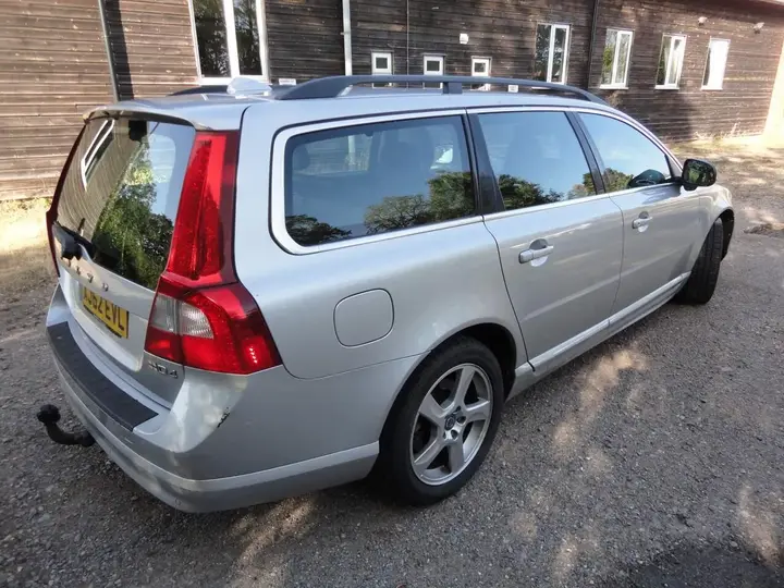 Volvo V70 2013 photo 5