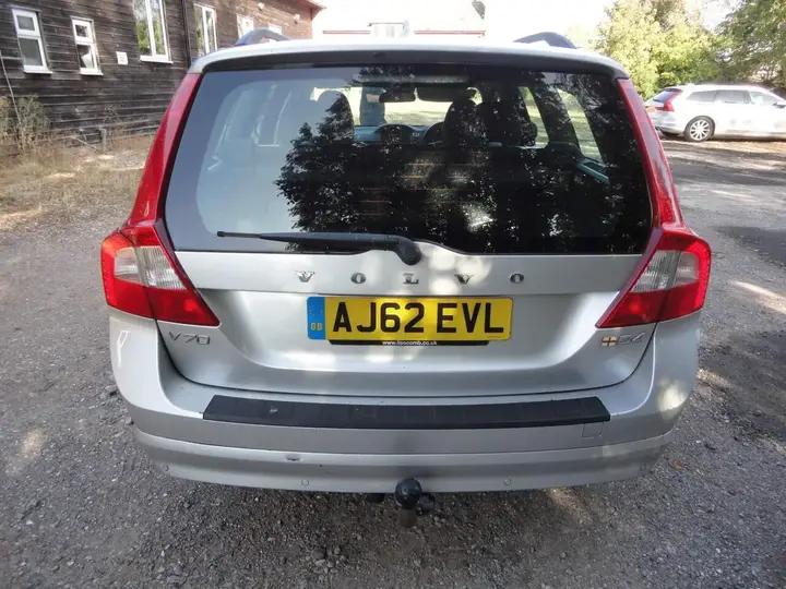Volvo V70 2013 photo 4