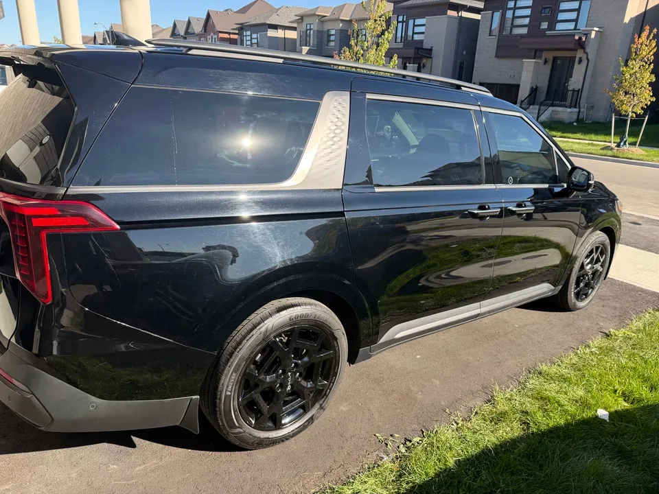 Kia Carnival 2025 photo 2