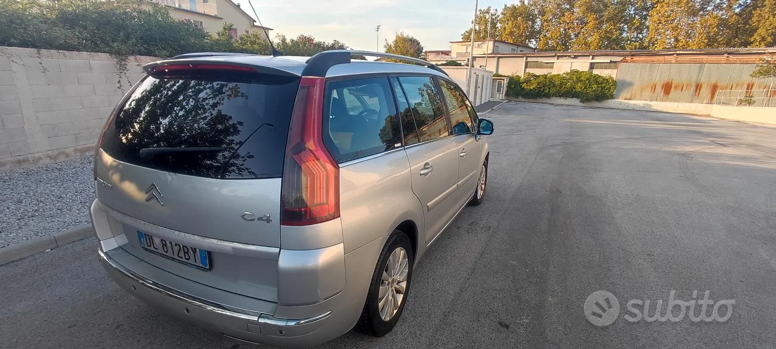 Citroen C4 Grand Picasso 2007 photo 2