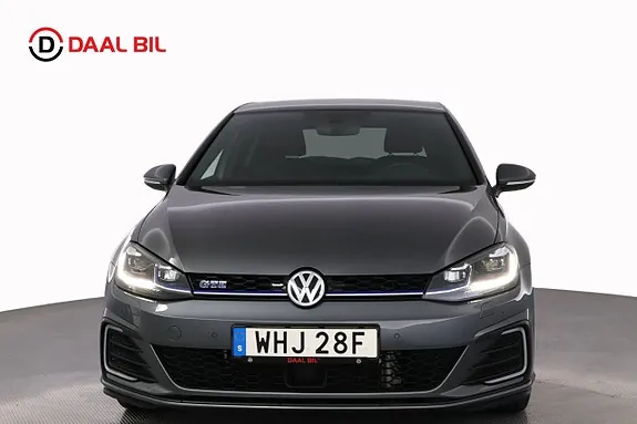 Volkswagen Golf 2020 photo 2