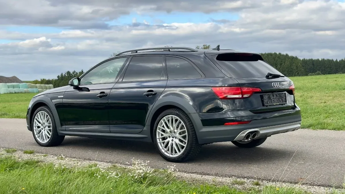 Audi A4 Allroad 2017 photo 2
