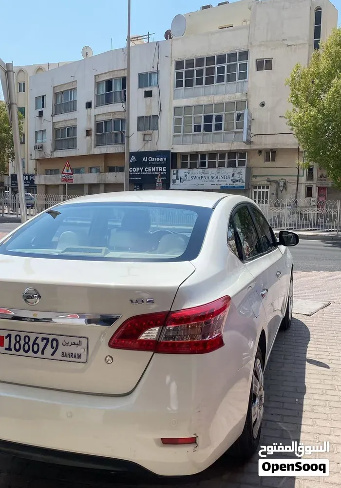 Nissan Sentra 2019 photo 2