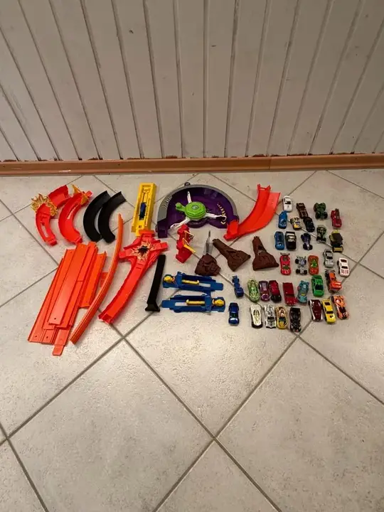 Hot Wheels Set