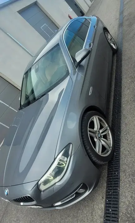 BMW 5 Series 2015 photo 2