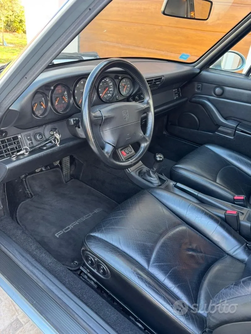 Porsche 911 1995 photo 5