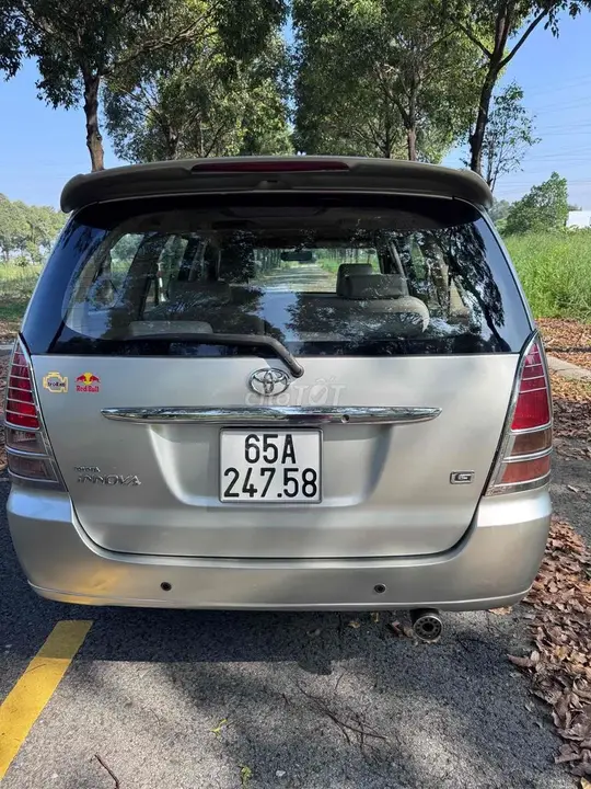 Toyota Innova 2006 photo 4