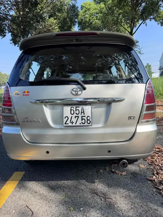 Toyota Innova 2006 photo 2
