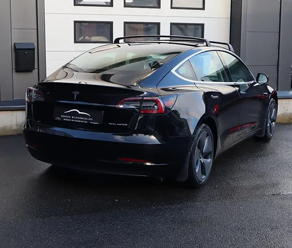 Tesla Model 3 2019 photo 4