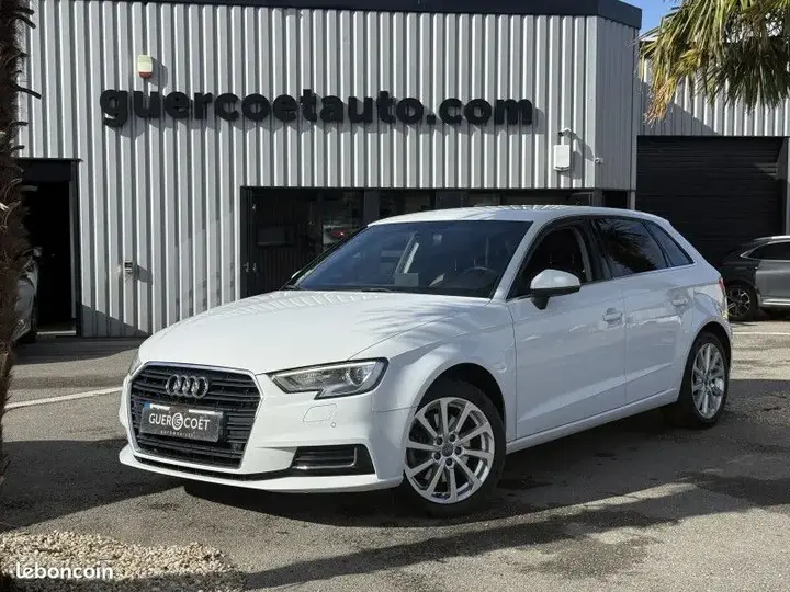 Audi A3 2019 photo 2