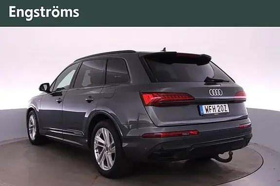 Audi Q7 2023 photo 5