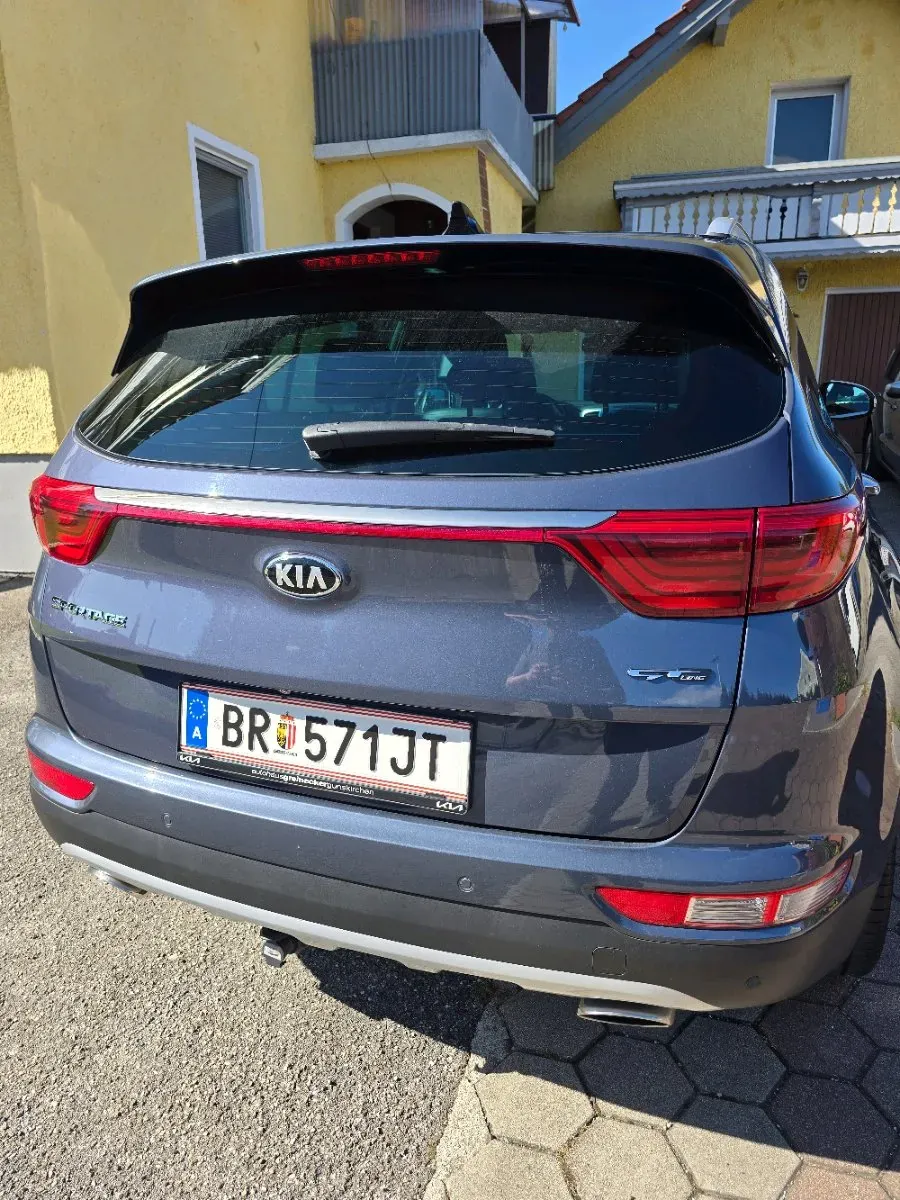 Kia Sportage 2017 photo 2