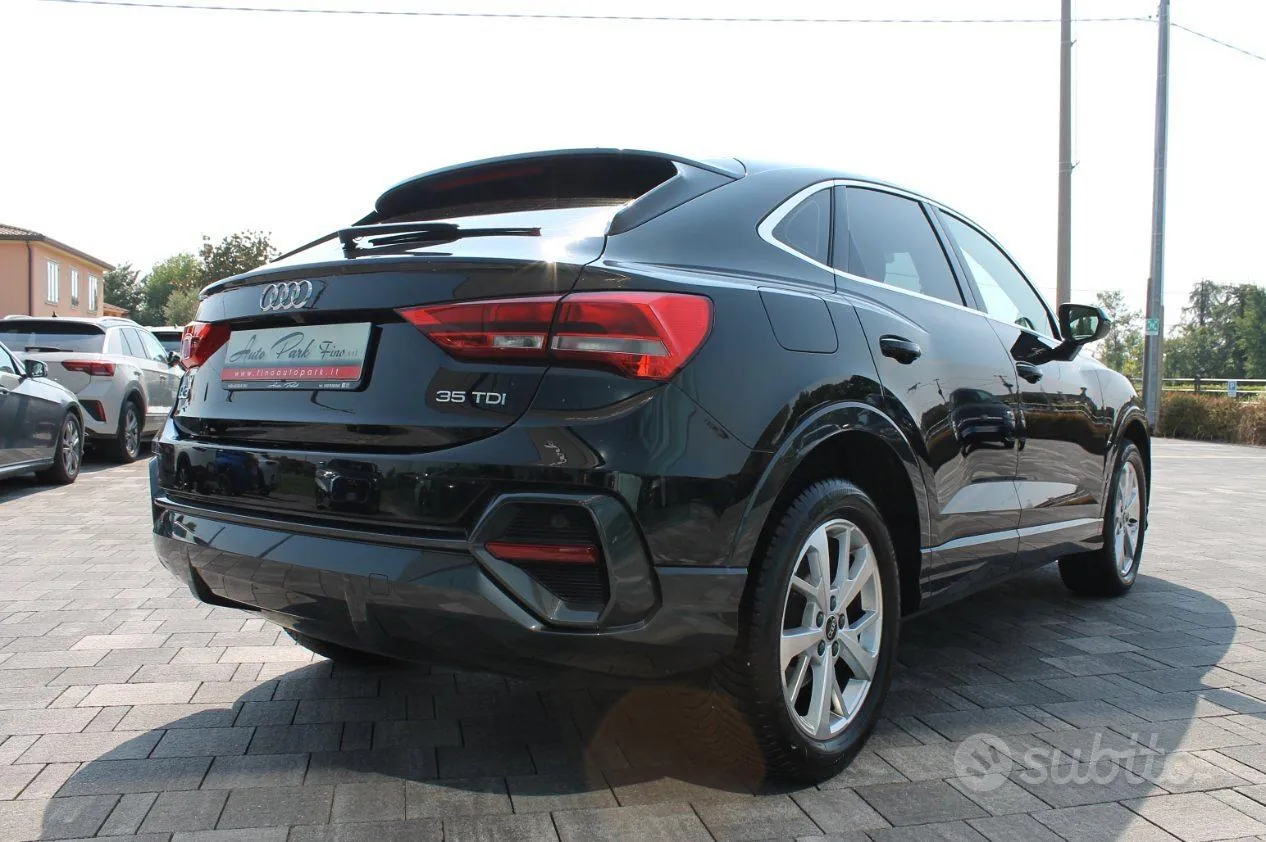 Audi Q3 2022 photo 5