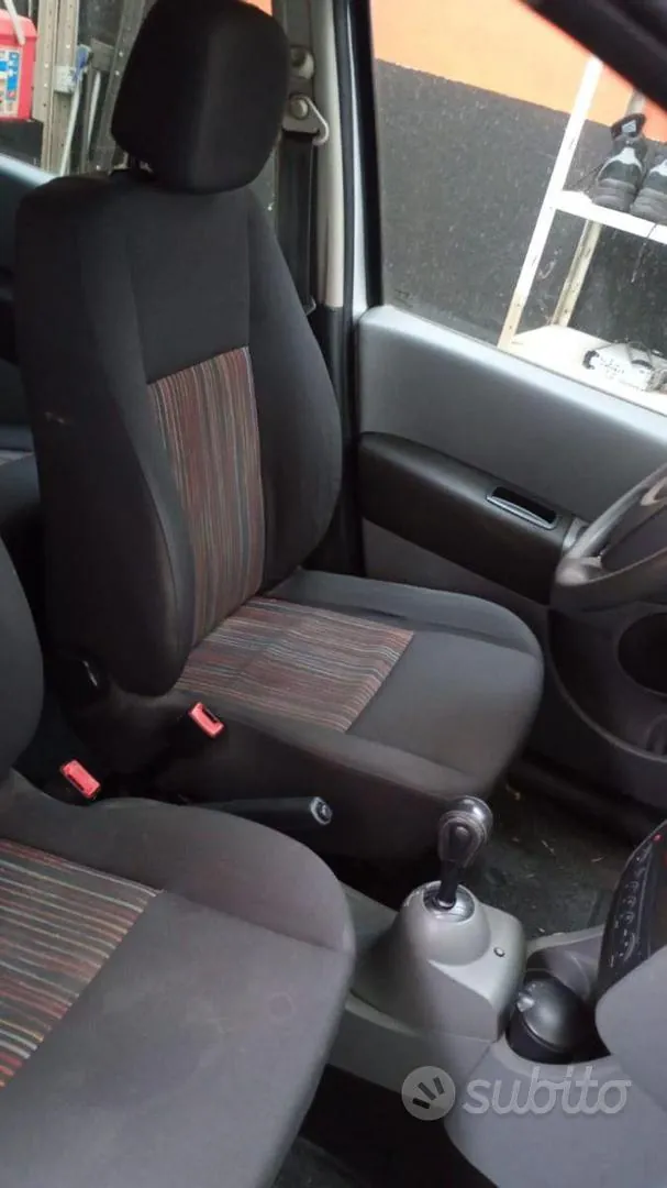 Renault Modus 2009 photo 5