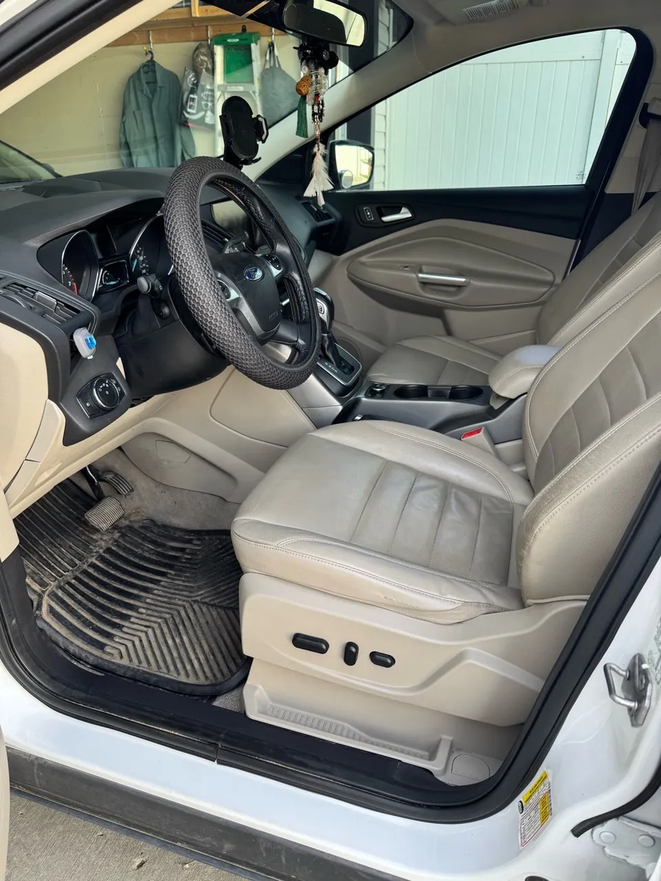 Ford Escape 2013 photo 3