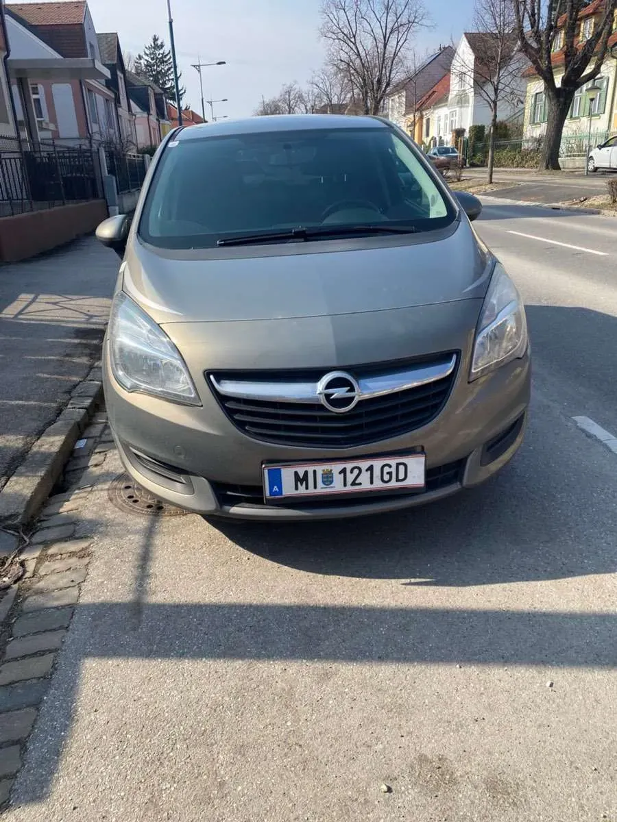 Opel Meriva 2015 photo 2
