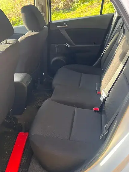 Mazda 3 2011 photo 4