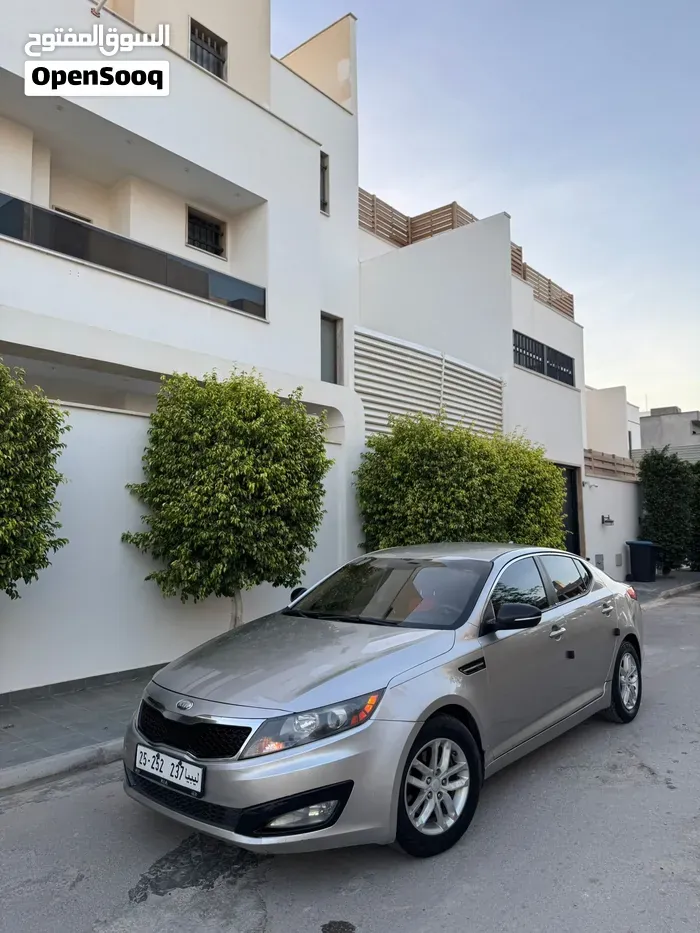 Kia K5 2012 photo 4