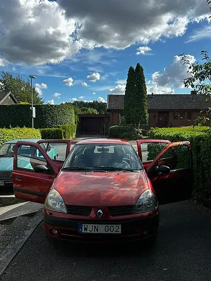 Renault Clio 2005 photo 5
