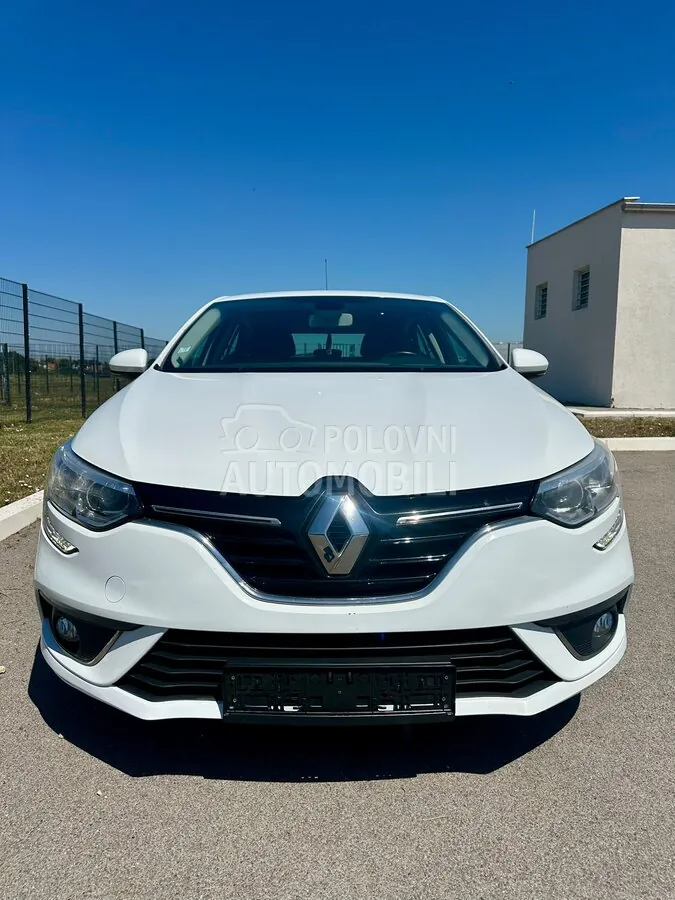 Renault Megane 2018 photo 3