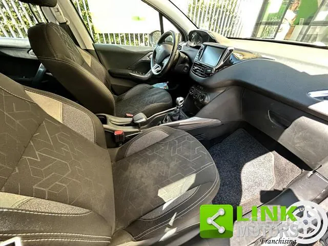 Peugeot 2008 2018 photo 3