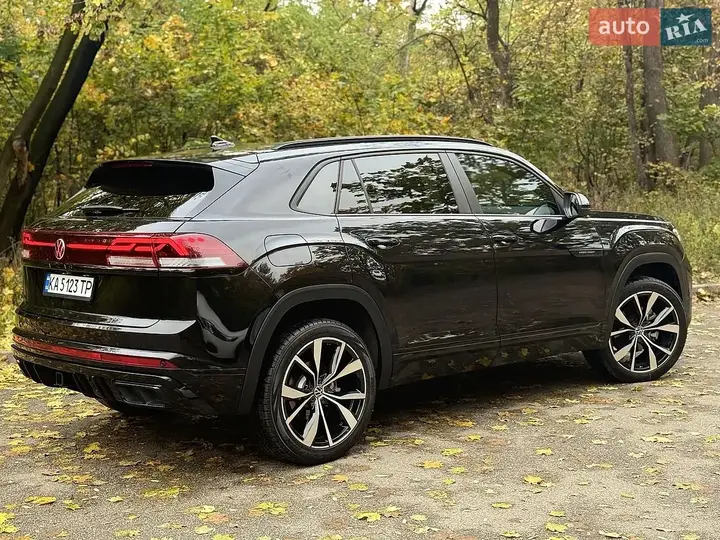 Volkswagen Atlas Cross Sport