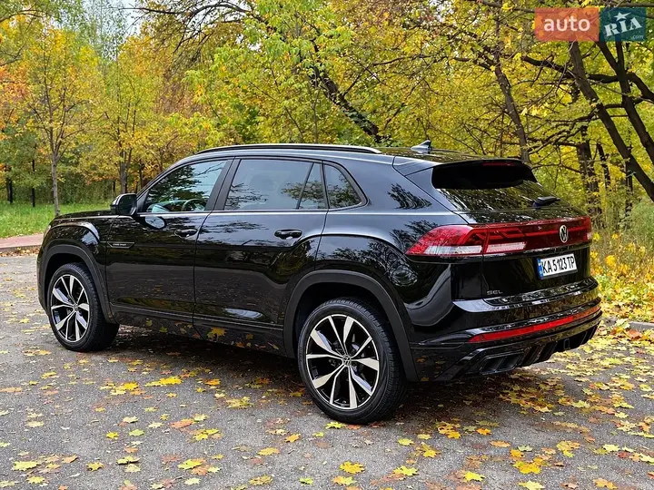 Volkswagen Atlas Cross Sport 2025 photo 2