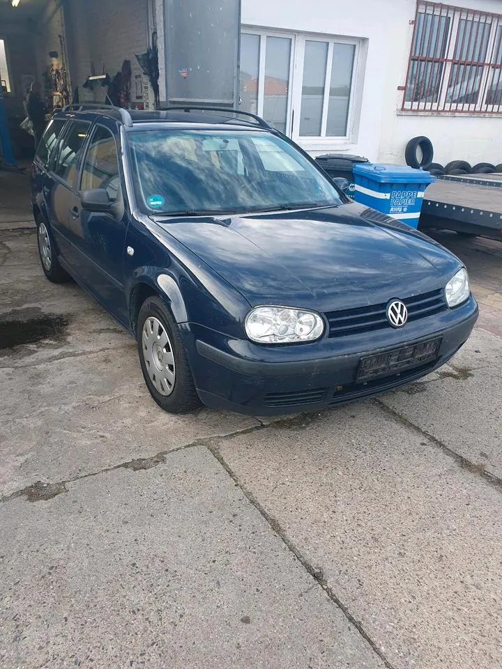 Volkswagen Golf 4