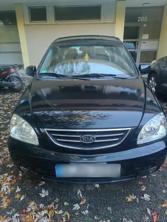 Kia Carens