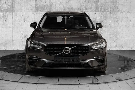 Volvo V90 2024 photo 2