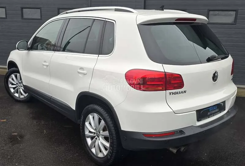 Volkswagen Tiguan 2012 photo 4
