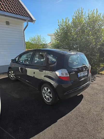 Honda Jazz 2010 photo 5