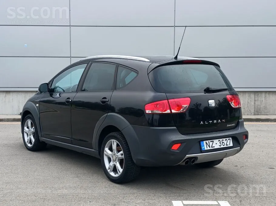 Seat Altea 2009 photo 2