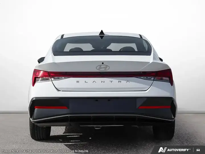Hyundai Elantra 2026 photo 5