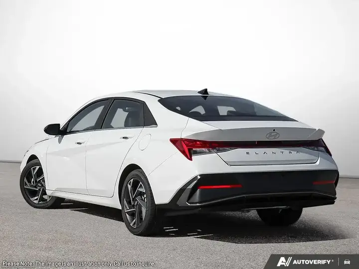 Hyundai Elantra 2026 photo 4