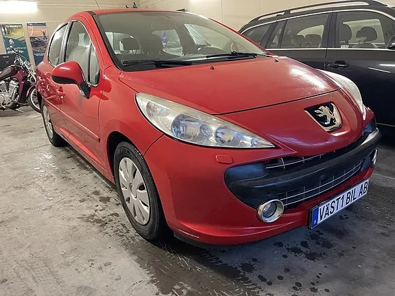 Peugeot 207 2008 photo 3