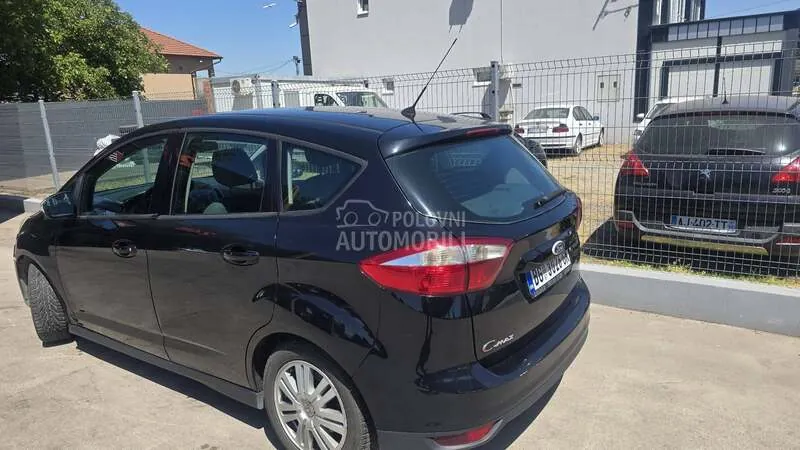 Ford C-Max 2012 photo 4
