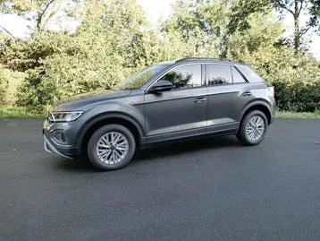 Volkswagen T-Roc 2023 photo 3