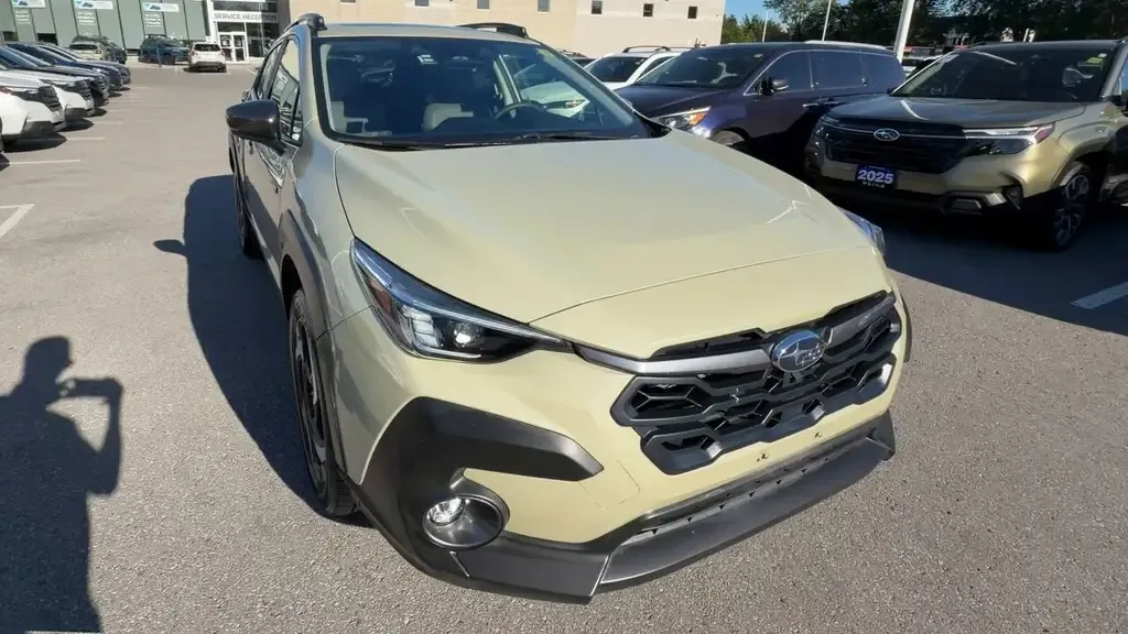 Subaru Crosstrek 2026 photo 2