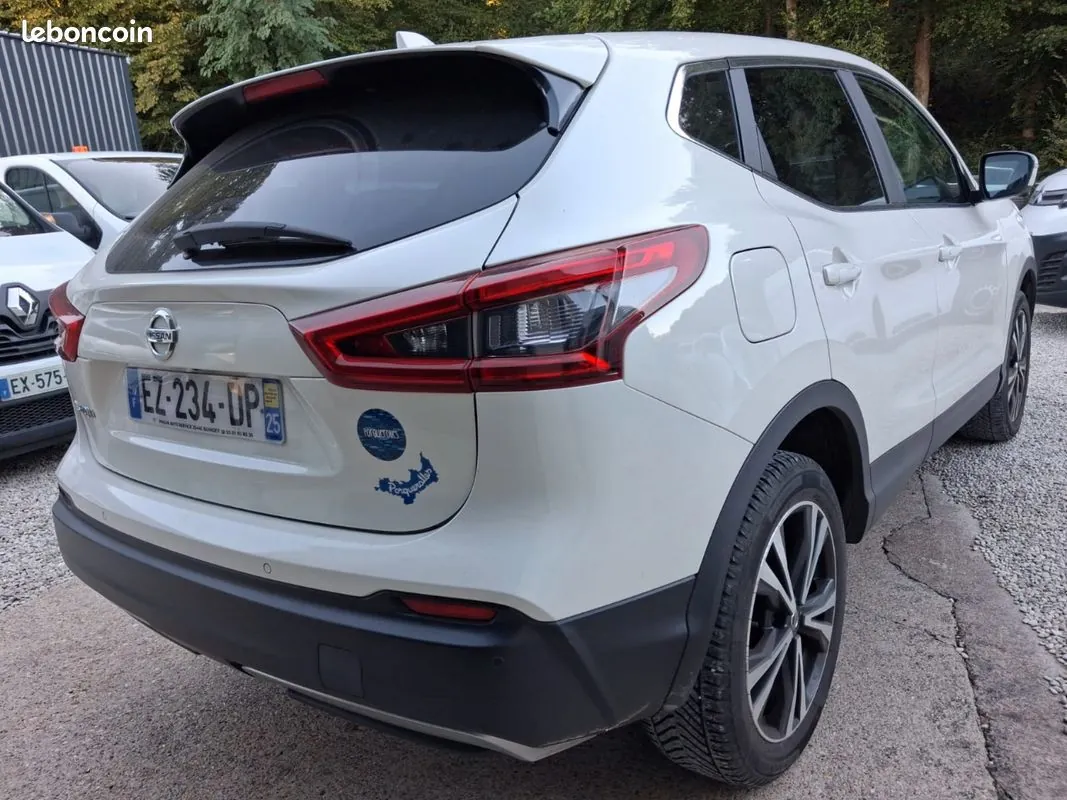 Nissan Qashqai 2018 photo 4