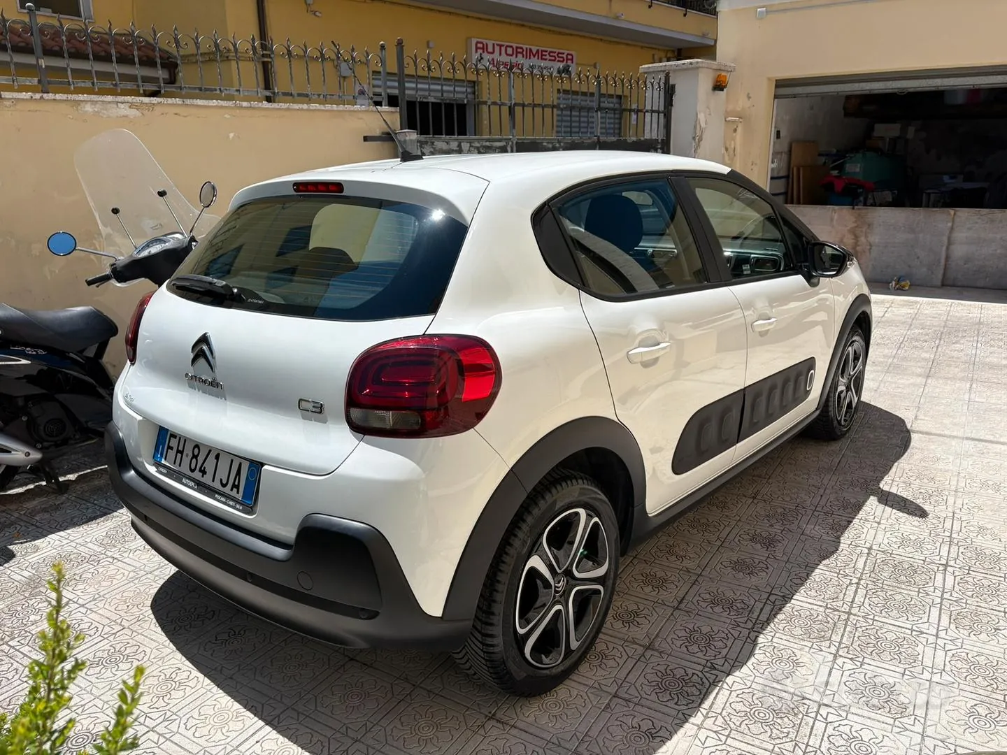 Citroen C3 2017 photo 2