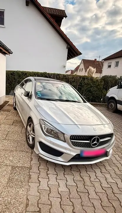 Mercedes-Benz Cla 200