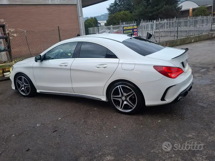 Mercedes-Benz Cla 2014 photo 2