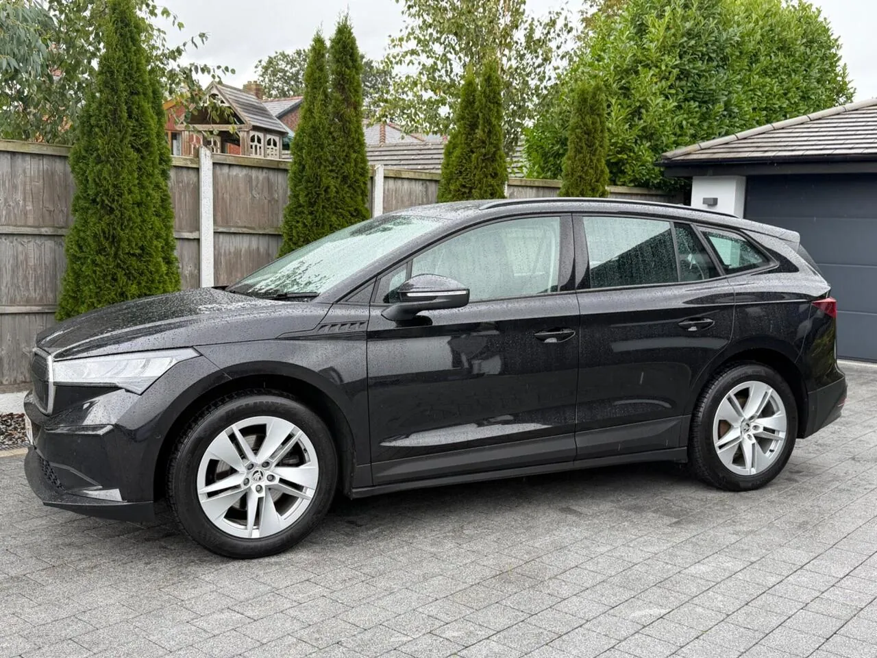 Skoda Enyaq 2022 photo 3
