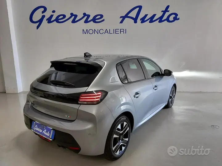 Peugeot 208 2025 photo 2