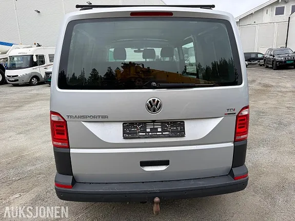 Volkswagen Transporter 2017 photo 4