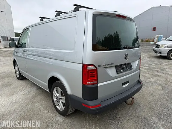 Volkswagen Transporter 2017 photo 3