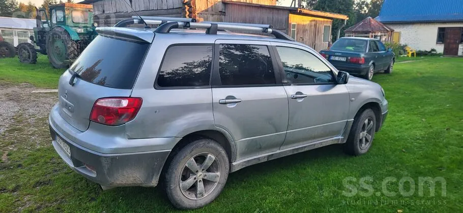 Mitsubishi Outlander 2007 photo 2