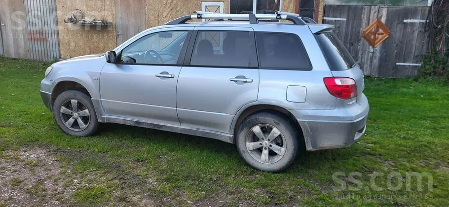 Mitsubishi Outlander 2007 photo 4