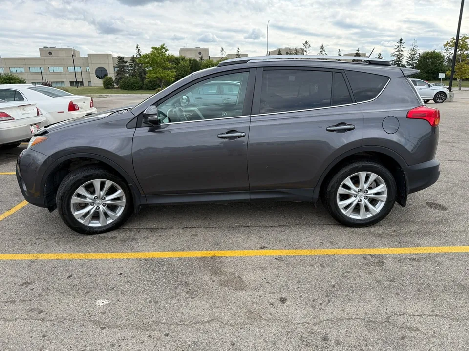 Toyota Rav4 2014 photo 3